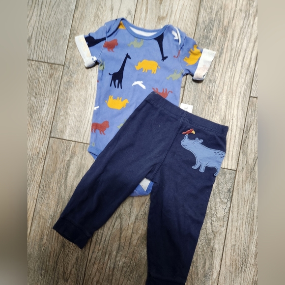 Two 18M Size 2pc Outfits Bundle! - Picture 6 of 9